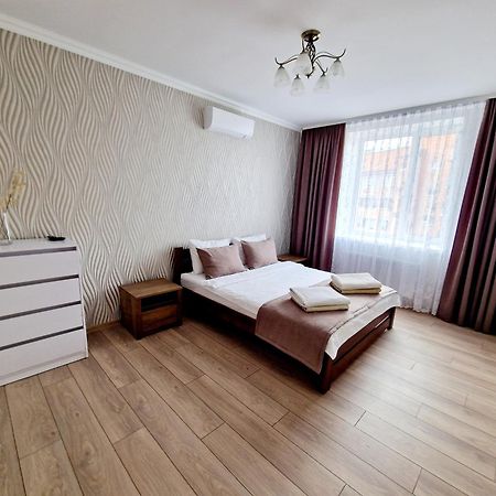 Apartament On Chornovola, 40 Жк "Варварівка" Łuck Zewnętrze zdjęcie